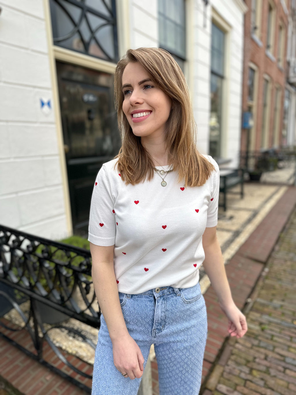 RED HEARTS TOP WHITE
